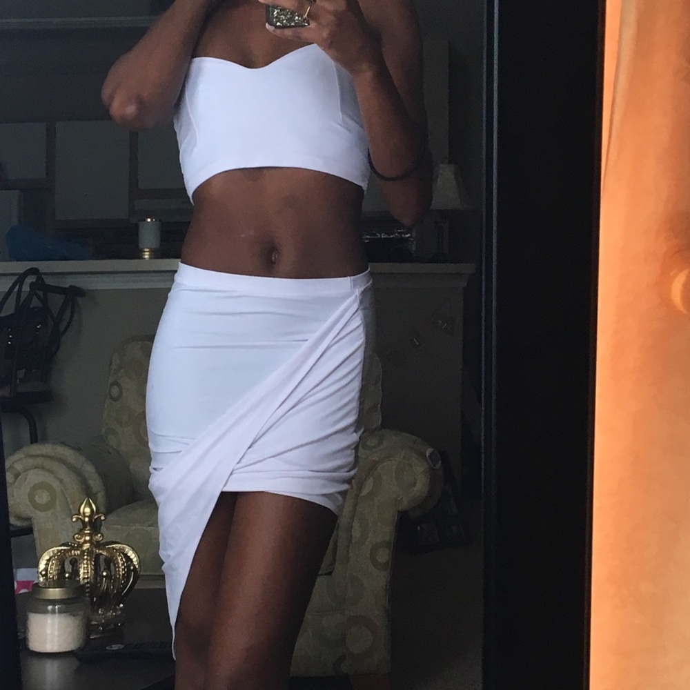 White 2 Piece set
